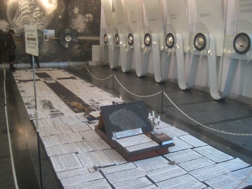 Micro-miniatures museum with Holodomor exhibit in the center