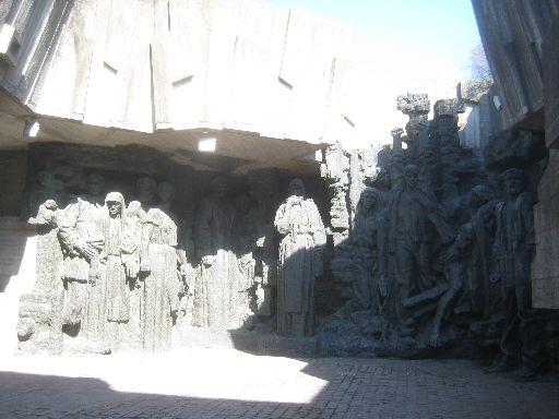 Area outside the war museums
